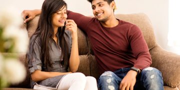 অভিমান হল ভালবাসার একটা অংশ অভিমানে ভালবাসা বাড়ে